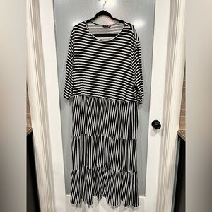 Black and White Stripped Maxi Dress